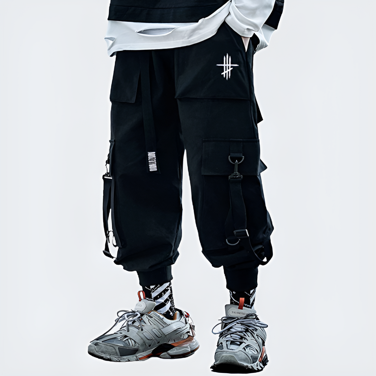 Man-in-Wearing-Black-Aogz-