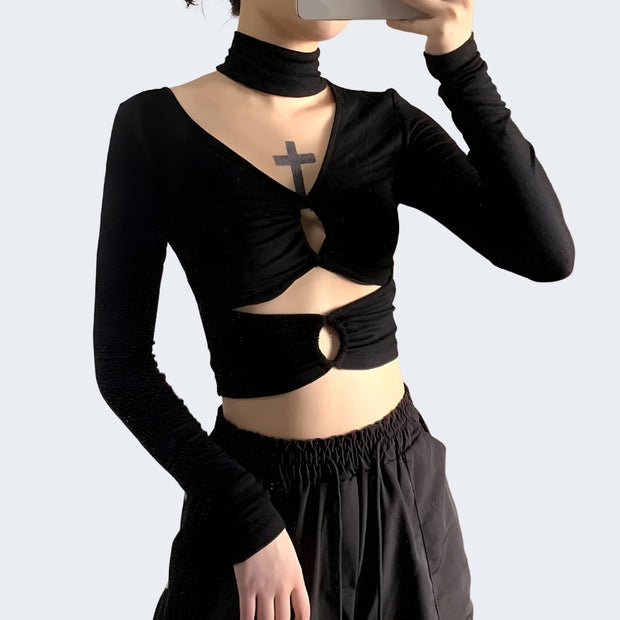 Woman wearing black Bandage top long sleeve