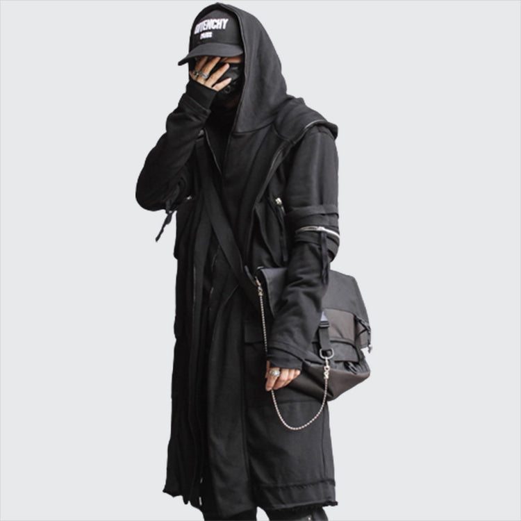Techwear-UK-Wearing-Black-Long