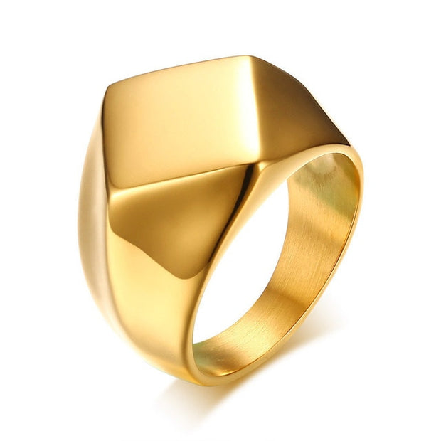 Symmetric Ring Gold